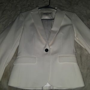 White blazer size 6